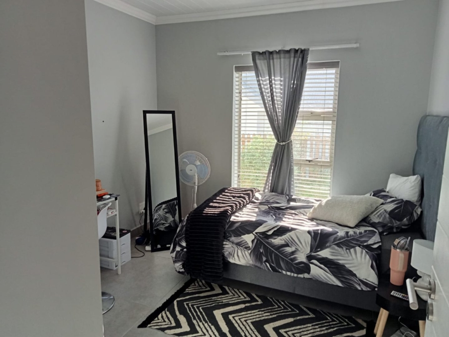 To Let 3 Bedroom Property for Rent in Mont Fleur Mountain Estate Western Cape